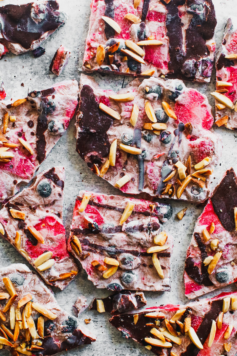 Chocolate Berry Frozen Yogurt Bark